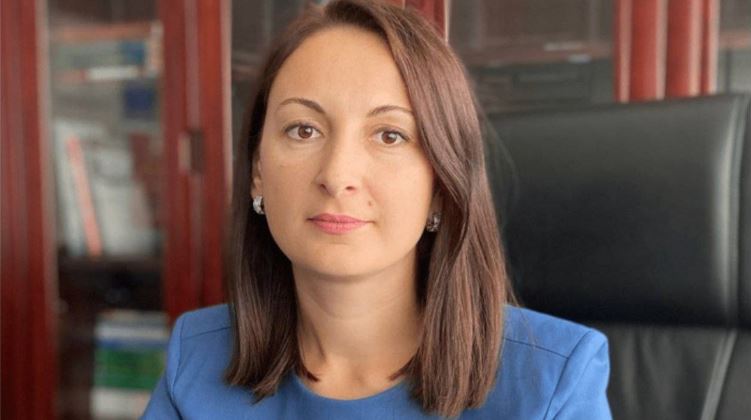 Инициатива не приветствуется, а дедлайна нет. О корпоративной культуре в разных компаниях от лица аналитика